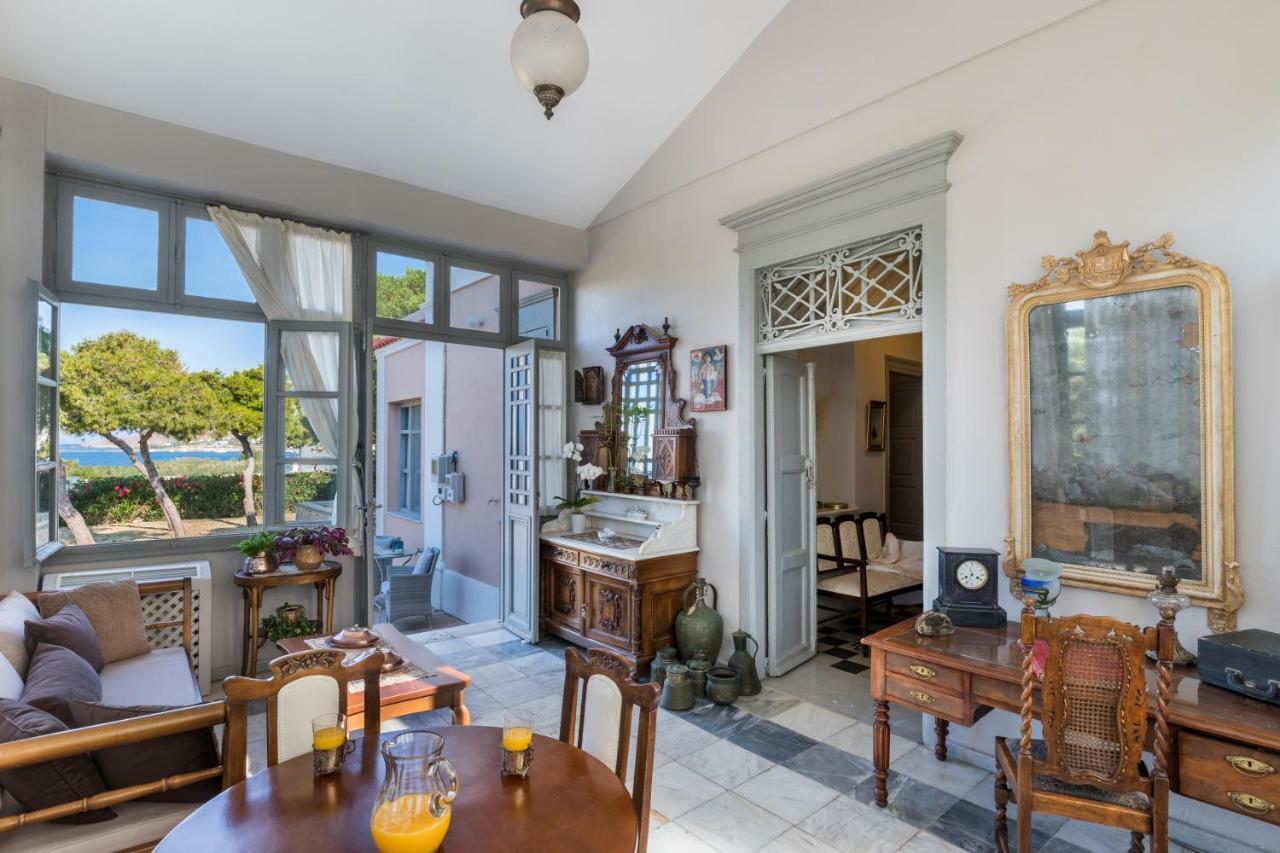 Willa Dellagracia Mansion In Poseidonia Syros Posidhonía Zewnętrze zdjęcie